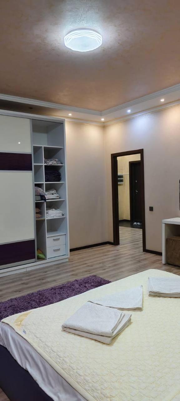 אלמטי Nurly Tau 2Room Apartments מראה חיצוני תמונה
