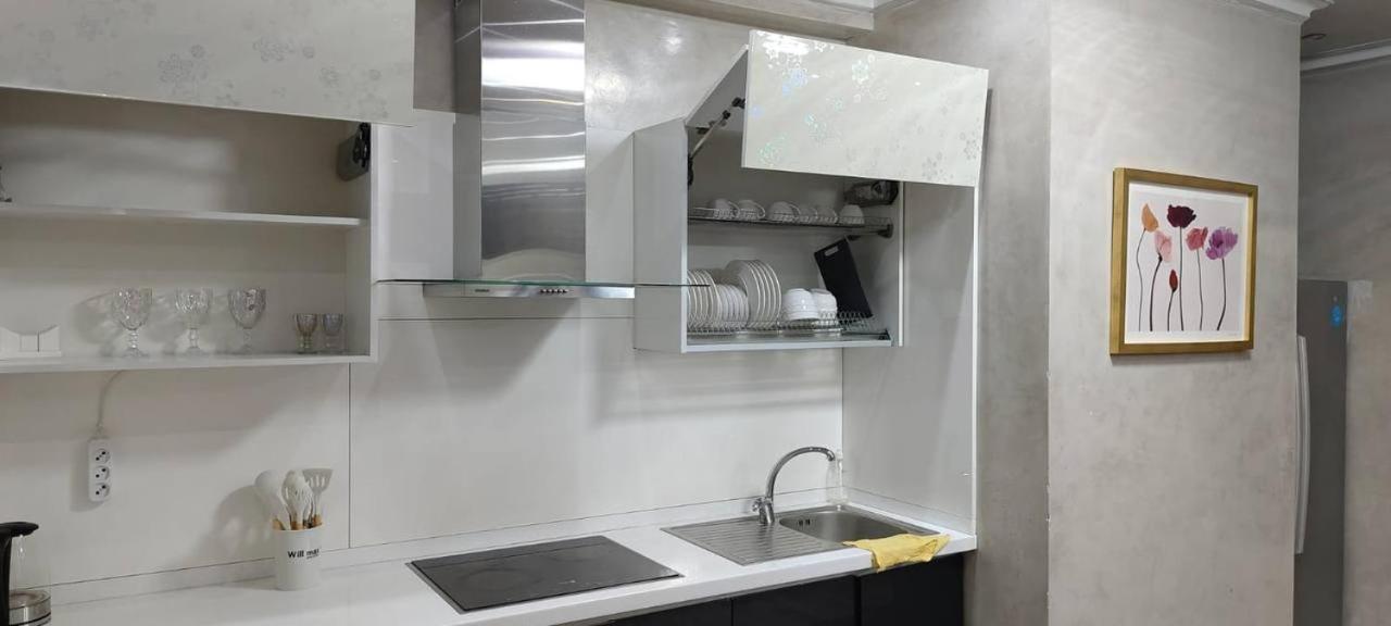 אלמטי Nurly Tau 2Room Apartments מראה חיצוני תמונה