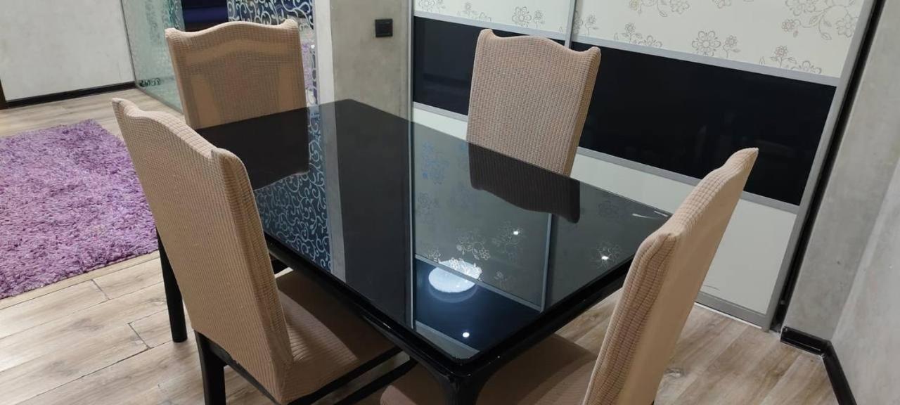אלמטי Nurly Tau 2Room Apartments מראה חיצוני תמונה