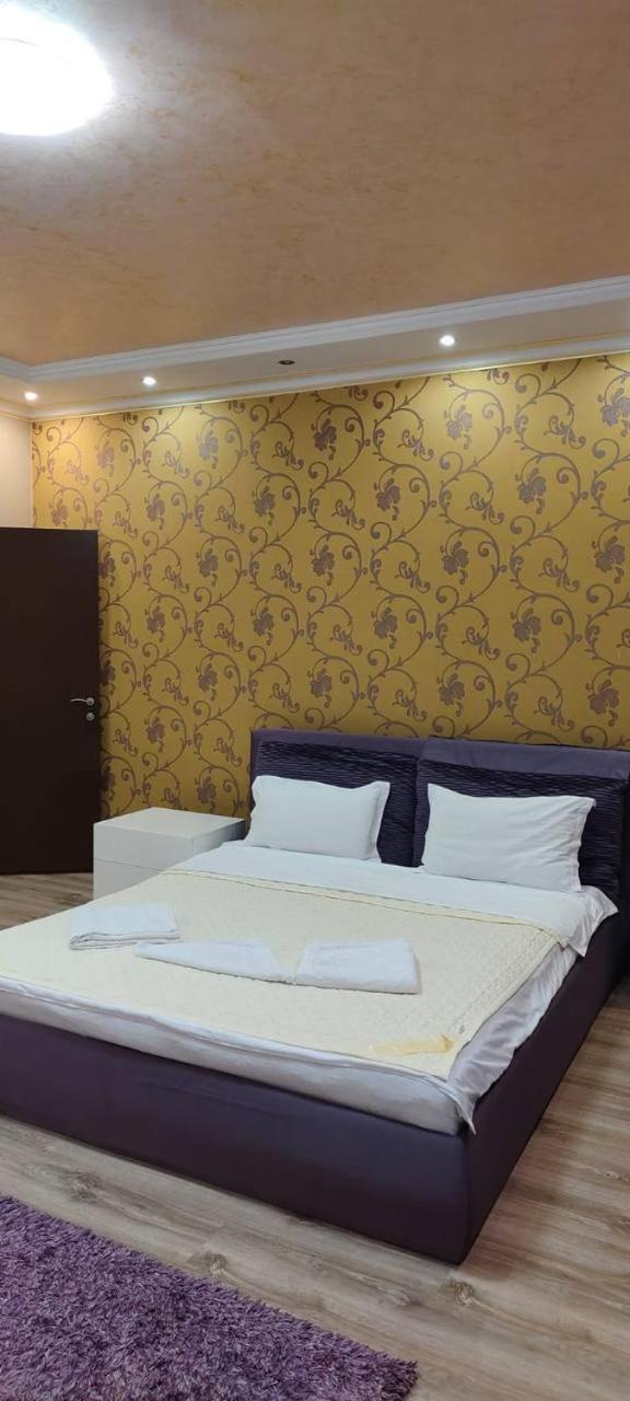 אלמטי Nurly Tau 2Room Apartments מראה חיצוני תמונה